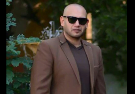 يجب أن ندافع عن الرئيس