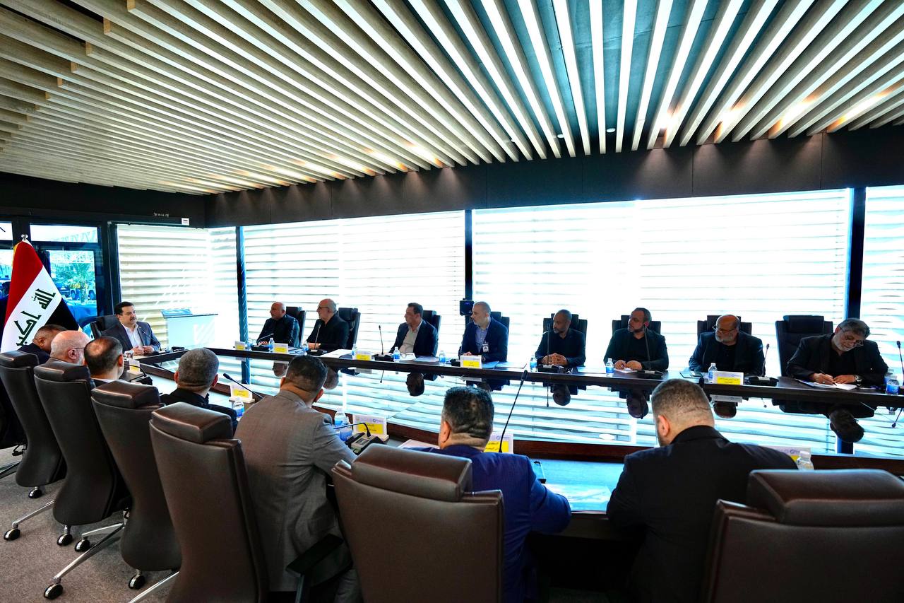 رئيس الوزراء يطلق الأعمال التنفيذية لأربعة مشاريع صناعية في كربلاء المقدسة