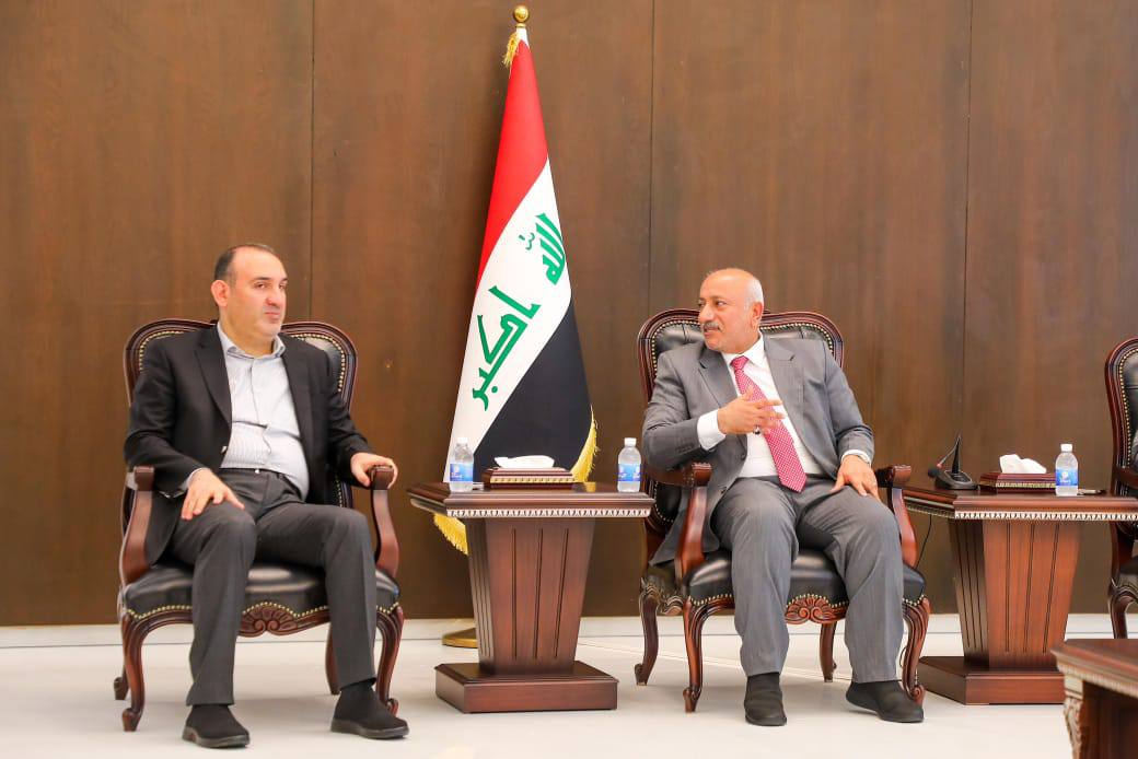 المالكي يلتقي محافظ كربلاء ويبحث معه التنسيق حول مكافحة المخدرات