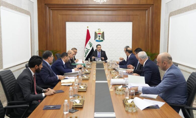 رئيس الوزراء يرأس الاجتماع الدوري للّجنة العليا للإعمار والاستثمار