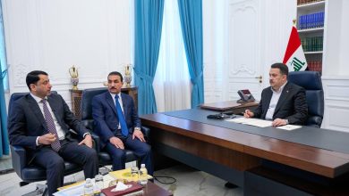 رئيس الوزراء يفتتح عبر دائرة تلفزيونية مغلقة 790 مدرسة نموذجية في عموم المحافظات رئيس الوزراء يفتتح عبر دائرة تلفزيونية مغلقة 790 مدرسة نموذجية في عموم المحافظات