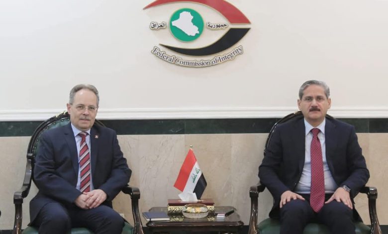 العراق وسويسرا يبحثان سبل تذليل معوقات استرداد الأموال والأصول المهربة