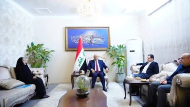 محافظ كربلاء يناقش دعم شبكة الكهرباء ومشاريع فك الاختناقات