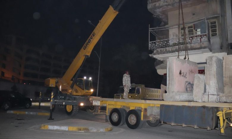 عمليات بغداد تعلن عن بدء رفع الكتل الكونكريتية من مناطق العاصمة