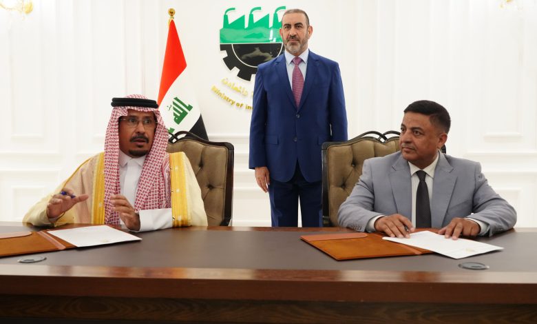 الصناعة: اتفاقية عراقية سعودية لإنشاء أكبر مجمع صناعي للسليكا في الأنبار
