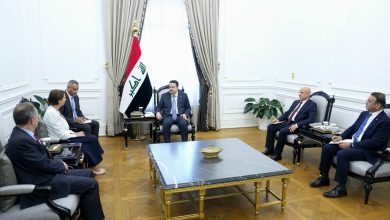 رئيس الوزراء يشيد بالعلاقات مع سويسرا ويدعو لتعاون دولي بشأن مخيم الهول