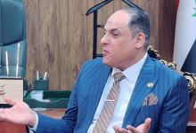 نقيب الأكاديميين يطالب بإلغاء قرار تقليص مخصصات الخدمة الجامعية